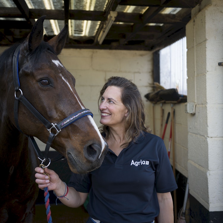 Vicki Wentworth with a horse - Agria Pet Insurance